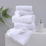 Lot de serviettes de bain blanche - Vignette | Serviettes de bain 