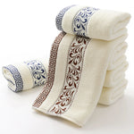 Serviettes de bain brodées pour l'hôtel - Vignette | Serviettes de bain 